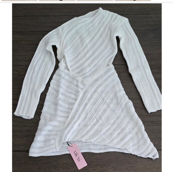 Asymmetrical Ripped Cut Out Knit Long Sleeve White Mini Dress, Size XL - Picture 10 of 16